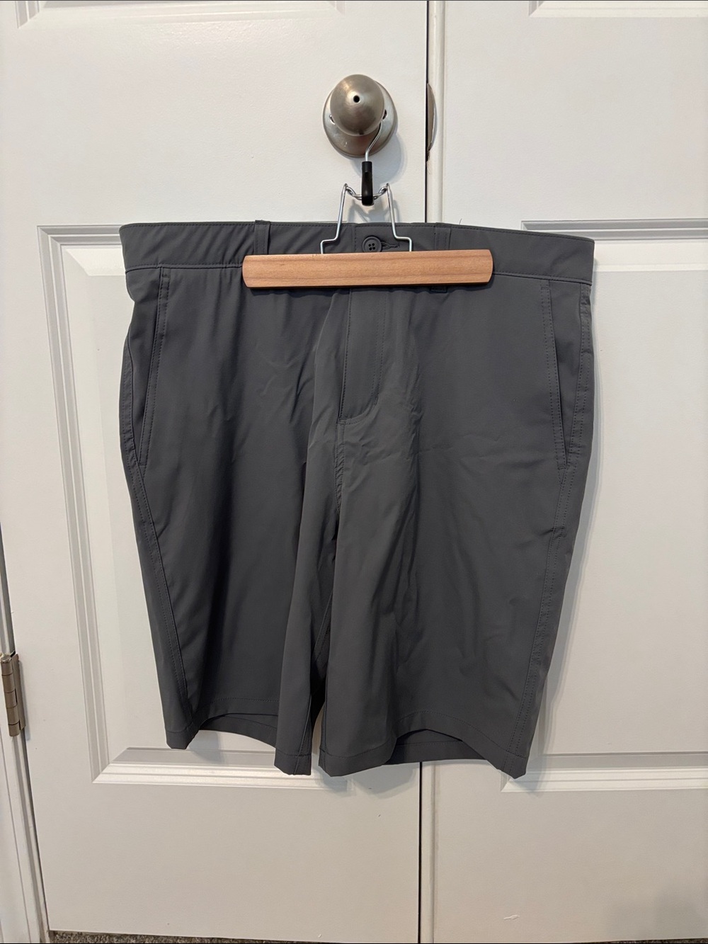 Men's Gray Performance Hybrid Shorts